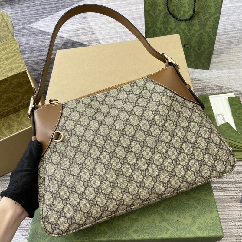 Gvc*1 tote bags